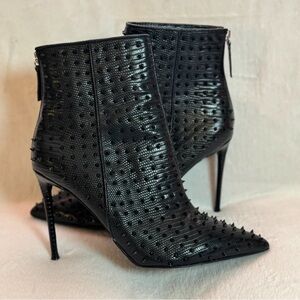 Steve Madden Black Studded Pointed-Toe Stiletto Ankle Booties
